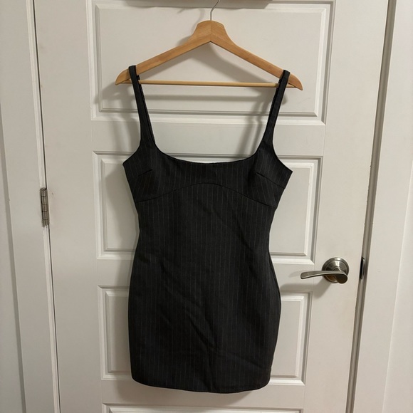 Zara Pinstripe Dress - Picture 3 of 6